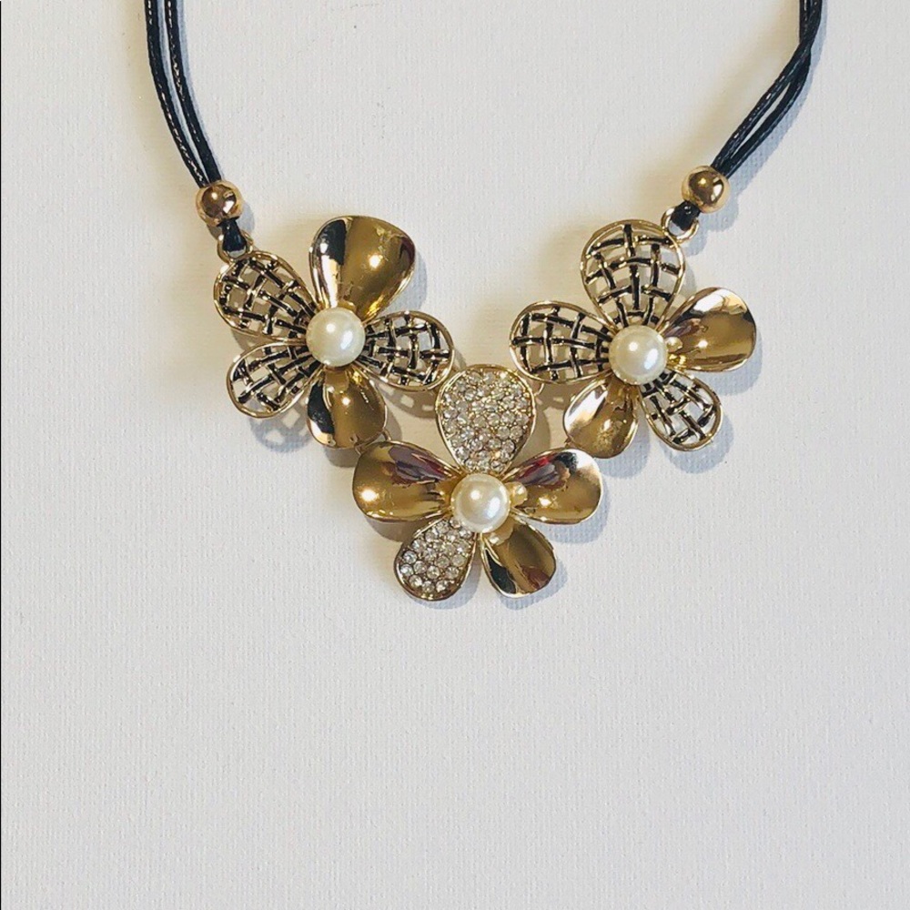 Flower Necklace